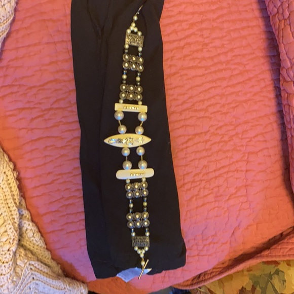 16 inch bone and crystal choker. One of a kind  Handmade. - Picture 5 of 5